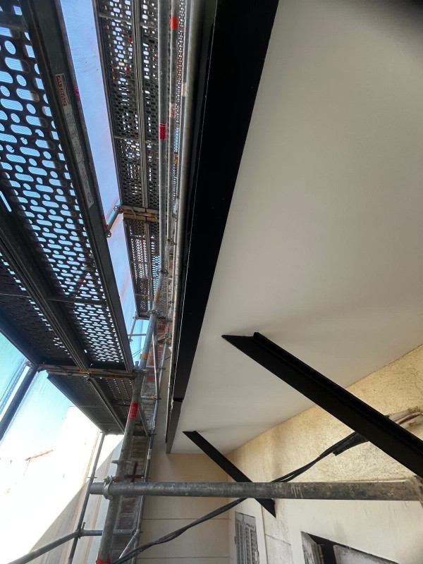 Renforcement de balcon en façade à Marseille : une intervention de gros œuvre maîtrisée