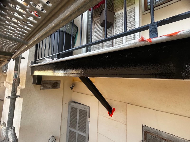 Renforcement de balcon en façade à Marseille : une intervention de gros œuvre maîtrisée